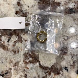 Breakthrough ear cuff